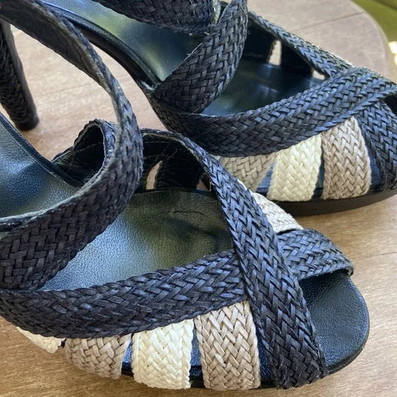 Rare! Stuart Weitzman Smooth + Woven Leather Stiletto Sandals Women's Size 9.5 - Picture 12 of 15